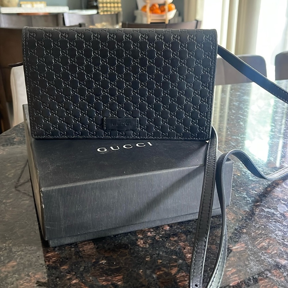 Gucci crossbody